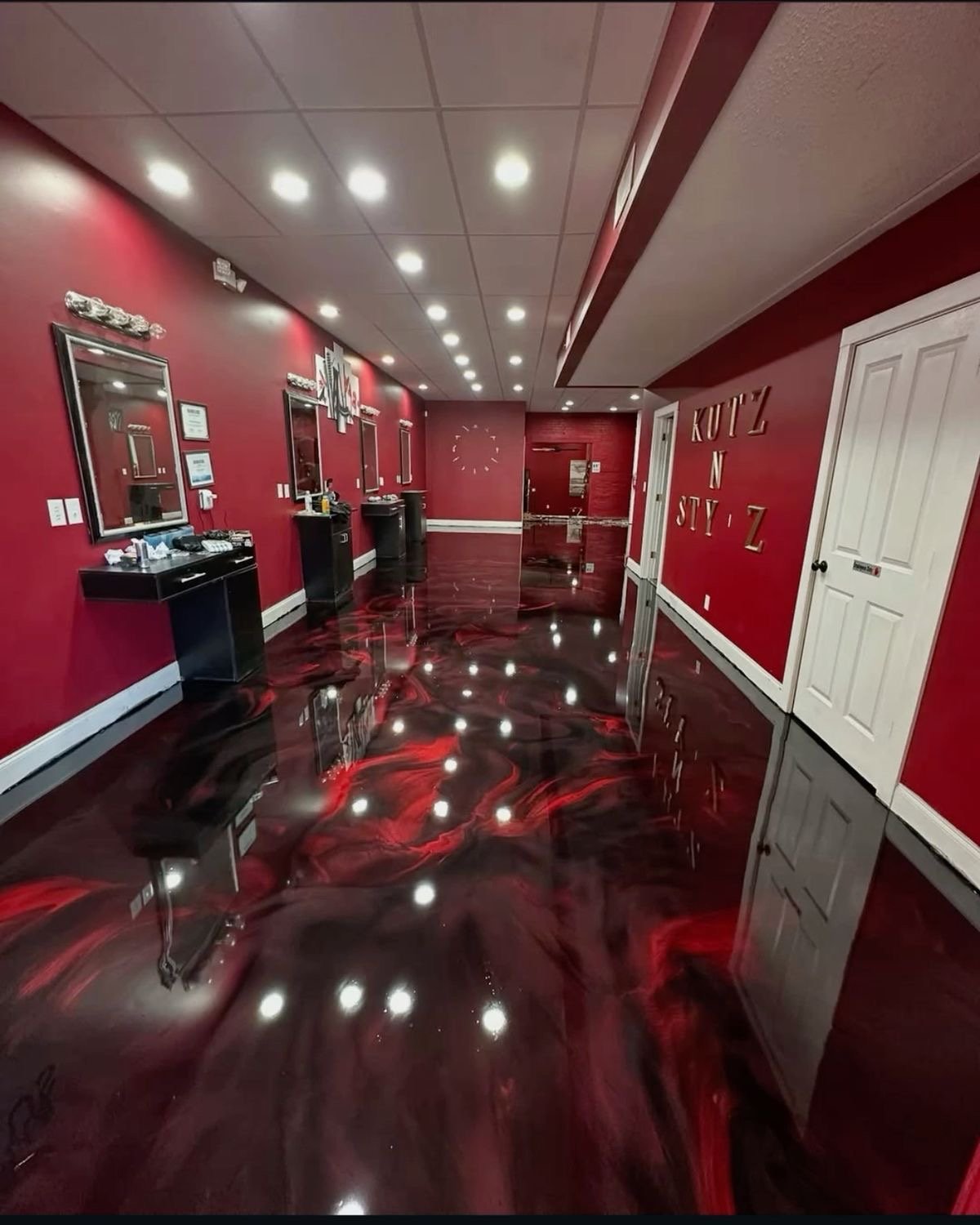 Suelo EPOXY metálico rojo